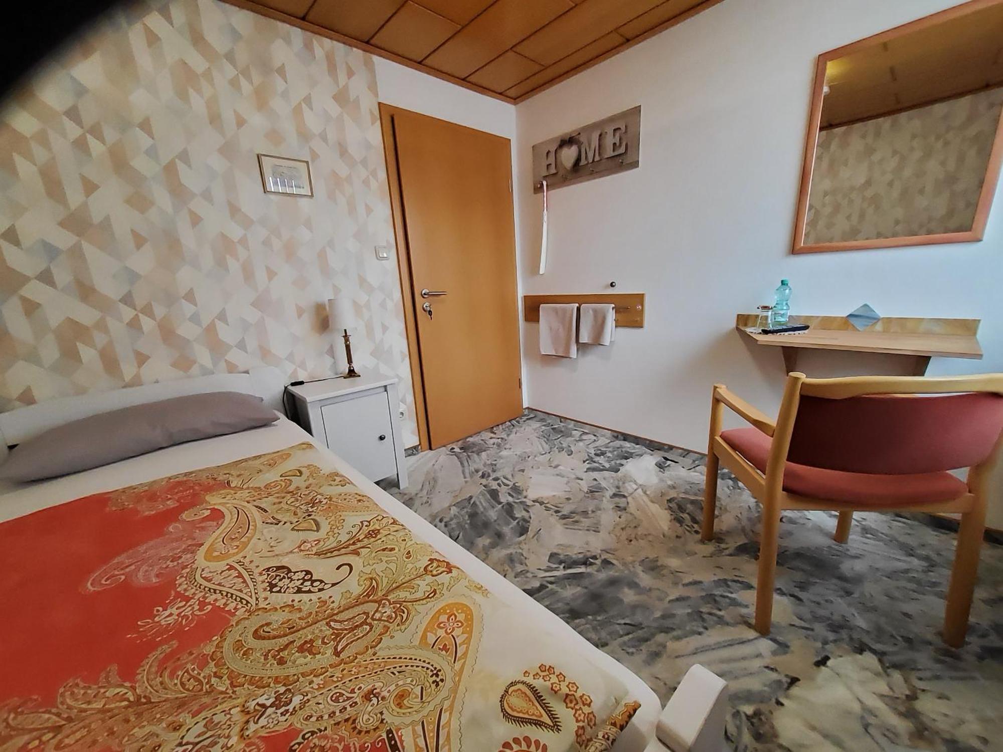B & B Gaestehaus Schmidt Lichtenberg  Exteriér fotografie